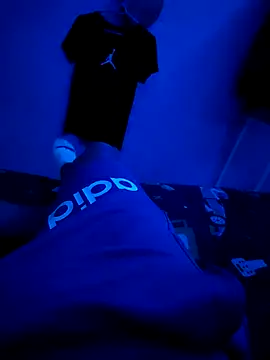 Snapshot of B4ldo25 chatting on 22, 11, 2025 B4ldo25 online show from 22, 11, 2025