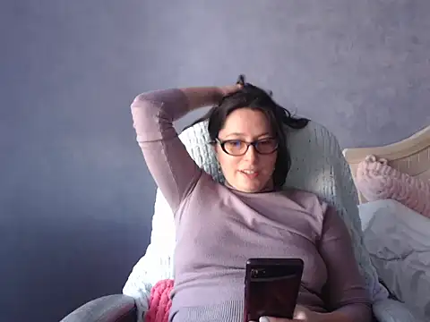 Snapshot of LuckyLisa23 chatting on 25, 4, 2026 LuckyLisa23 online show from 25, 4, 2026