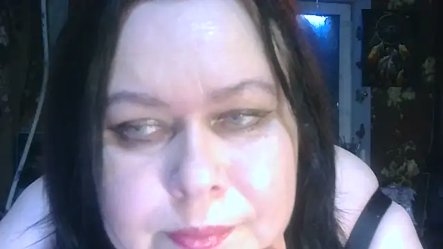 CharleeKendall online show from 19, 11, 2025