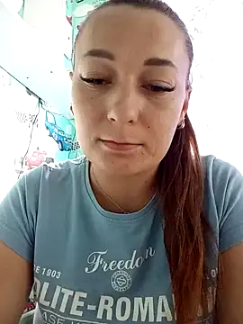 HollyDollsi online show from 13, 10, 2025