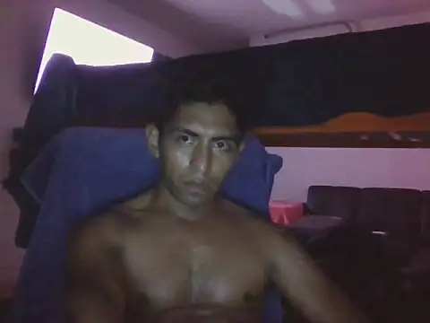 Snapshot of Vatoneza chatting on 3, 2, 2026 Vatoneza online show from 3, 2, 2026