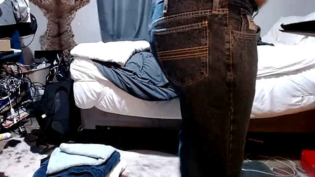 DinoDick4Uall online show from 11, 4, 2026