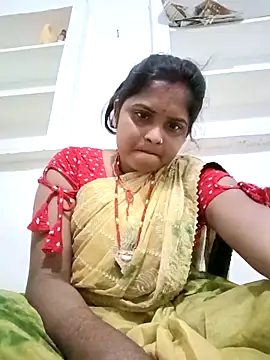 Manya cute online show from 13, 10, 2025