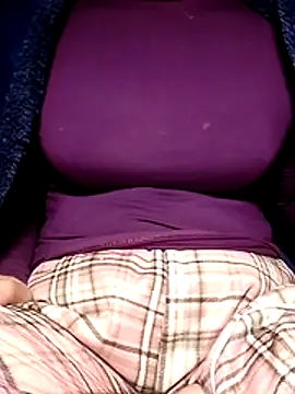 YiyinLy online show from 10, 1, 2026