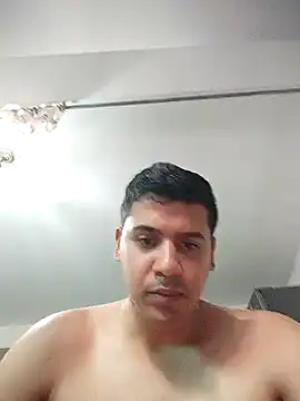 Snapshot of estradausuario21 chatting on 30, 10, 2025 estradausuario21 online show from 30, 10, 2025