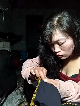 siusiu-00 online show from 14, 12, 2025