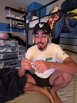 shadespider online show from 16, 4, 2026