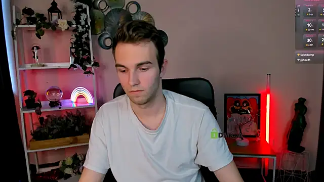 astren villo online show from 5, 4, 2026