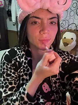 Snapshot of PamelaJonsom_ chatting on 26, 11, 2025 PamelaJonsom online show from 26, 11, 2025