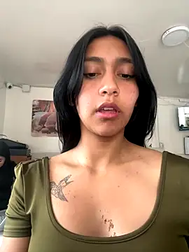 Nahomy cute1 online show from 6, 11, 2025