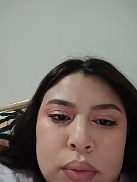 Snapshot of EliaStone05 chatting on 1, 3, 2026 EliaStone05 online show from 1, 3, 2026