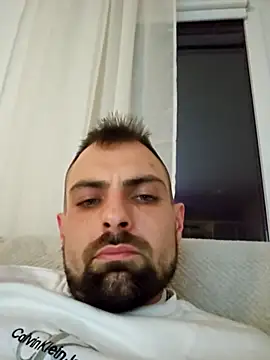 PopularArgument46 online show from 19, 4, 2026