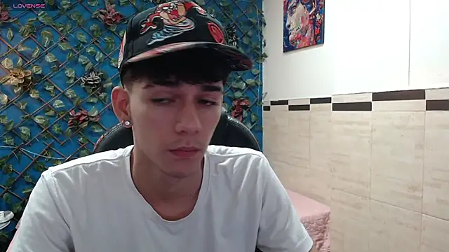 AmethystShadow17 online show from 2, 11, 2025