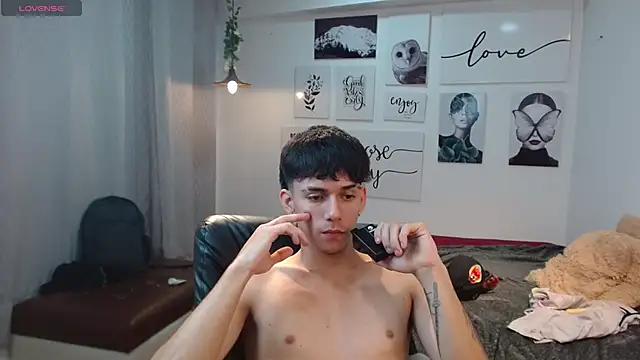 AmethystShadow17 online show from 23, 11, 2025