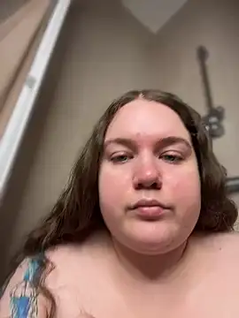 SummerTina online show from 15, 3, 2025