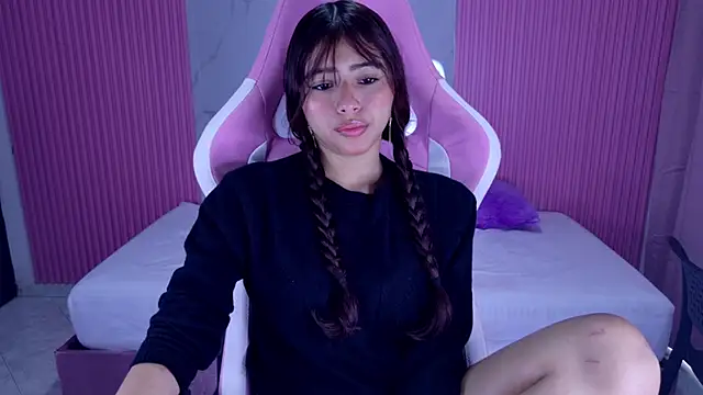 dafne17  online show from 21, 11, 2025