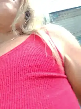 Snapshot of CockBiter83 chatting on 6, 2, 2026 CockBiter83 online show from 6, 2, 2026