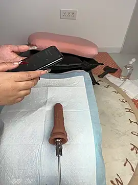 Snapshot of youzi33 chatting on 3, 3, 2026 youzi33 online show from 3, 3, 2026