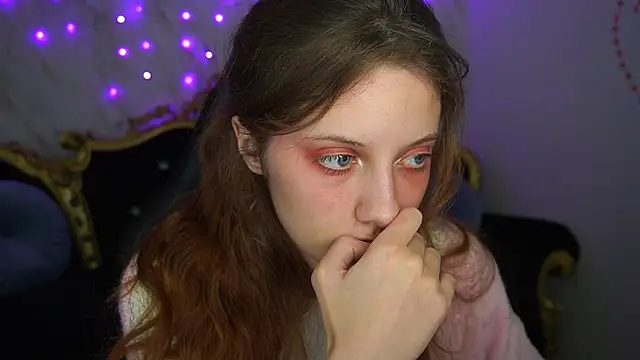 CuteeFoxy online show from 25, 2, 2026