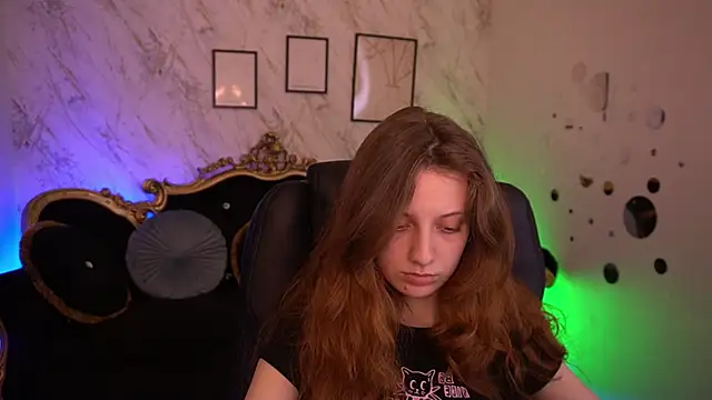 CuteeFoxy online show from 26, 5, 2026