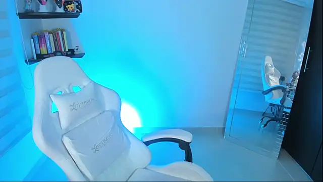 kittyrush  online show from 18, 11, 2025