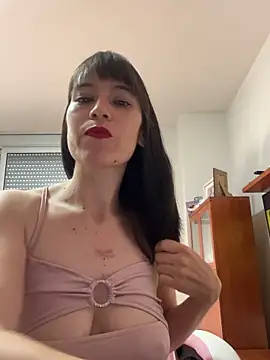 AlanaRius18 online show from 19, 11, 2025