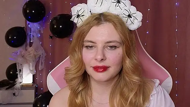 Snapshot of newday-off chatting on 17, 10, 2025 newday-off online show from 17, 10, 2025