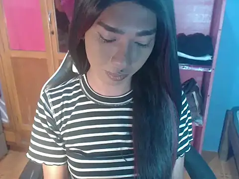 Yourasianbabyemma online show from 16, 5, 2026