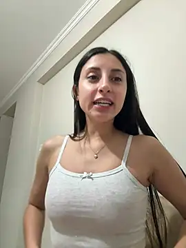 Snapshot of itsmiasofia chatting on 19, 7, 2026 itsmiasofia online show from 19, 7, 2026