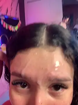 Snapshot of SsexCouplee chatting on 1, 4, 2026 SsexCouplee online show from 1, 4, 2026