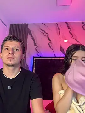 Snapshot of SsexCouplee chatting on 10, 4, 2026 SsexCouplee online show from 10, 4, 2026