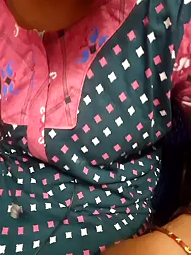 Snapshot of tamil-reena chatting on 22, 10, 2025 tamil-reena online show from 22, 10, 2025