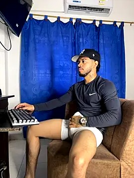 Kylian Alessandro online show from 4, 11, 2025