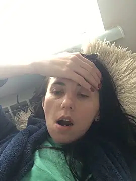 Snapshot of oliviya_mur chatting on 28, 10, 2025 oliviya mur online show from 28, 10, 2025