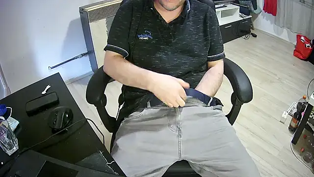 bull419M online show from 11, 4, 2026