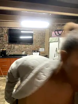 Snapshot of Saq-Madik chatting on 11, 11, 2025 Saq-Madik online show from 11, 11, 2025