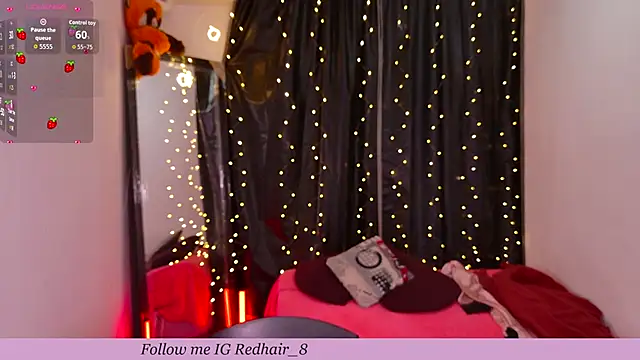 Snapshot of Rhosynn chatting on 4, 11, 2025 Rhosynn online show from 4, 11, 2025