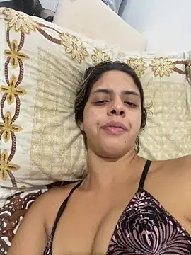 Snapshot of heloisamagno chatting on 31, 10, 2025 heloisamagno online show from 31, 10, 2025