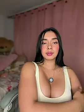 Snapshot of MiaSofia__ chatting on 23, 5, 2026 MiaSofia online show from 23, 5, 2026