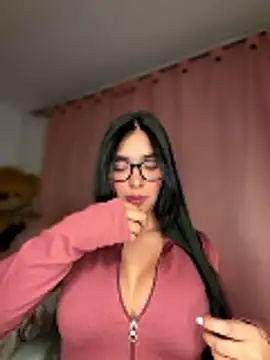 Snapshot of MiaSofia__ chatting on 24, 5, 2026 MiaSofia online show from 24, 5, 2026