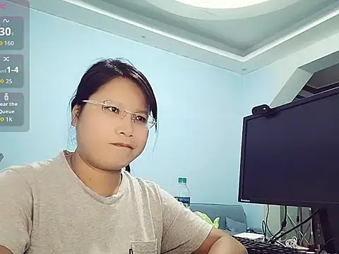 Snapshot of Rose-128 chatting on 29, 10, 2025 Rose-128 online show from 29, 10, 2025