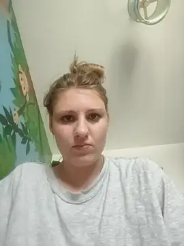 Snapshot of SandyCassie chatting on 16, 6, 2026 SandyCassie online show from 16, 6, 2026