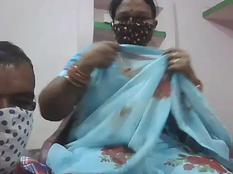 Snapshot of Divyad chatting on 15, 11, 2025 Divyad online show from 15, 11, 2025