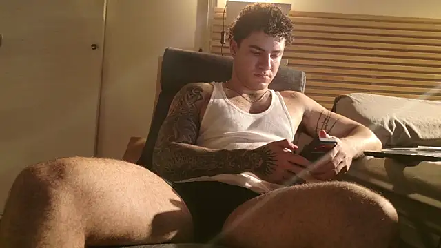 KevinWolf777 online show from 21, 4, 2026