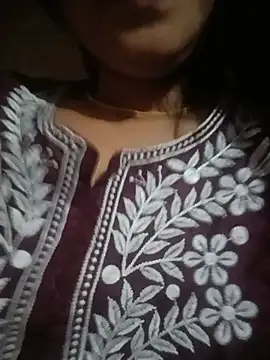 Snapshot of diksha--s chatting on 5, 6, 2026 diksha--s online show from 5, 6, 2026