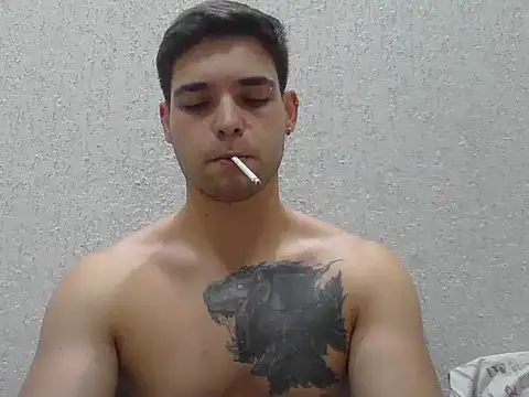 Zure-xxx online show from 5, 4, 2026