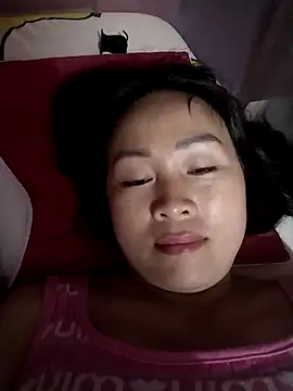 Snapshot of Spring-mky chatting on 29, 11, 2025 Spring-mky online show from 29, 11, 2025