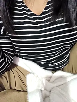 Anshika1431 online show from 18, 12, 2025