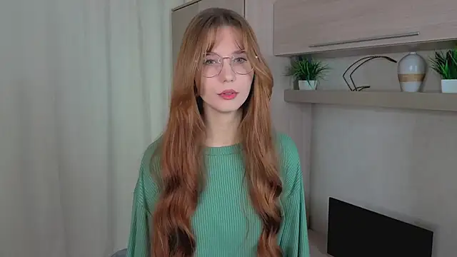 RachelColli online show from 17, 11, 2025