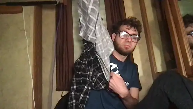 Snapshot of TyKindaNasty chatting on 10, 2, 2026 TyKindaNasty online show from 10, 2, 2026